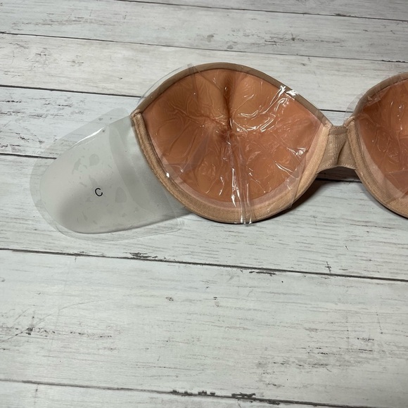 Fashion Forms
Go Bare Ultimate Boost Backless Strapless Push-Up Bra - Picture 10 of 11